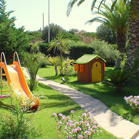 Palm Village Villasimius Exterior foto