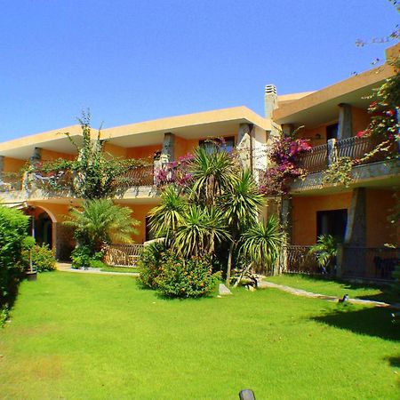Palm Village Villasimius Exterior foto