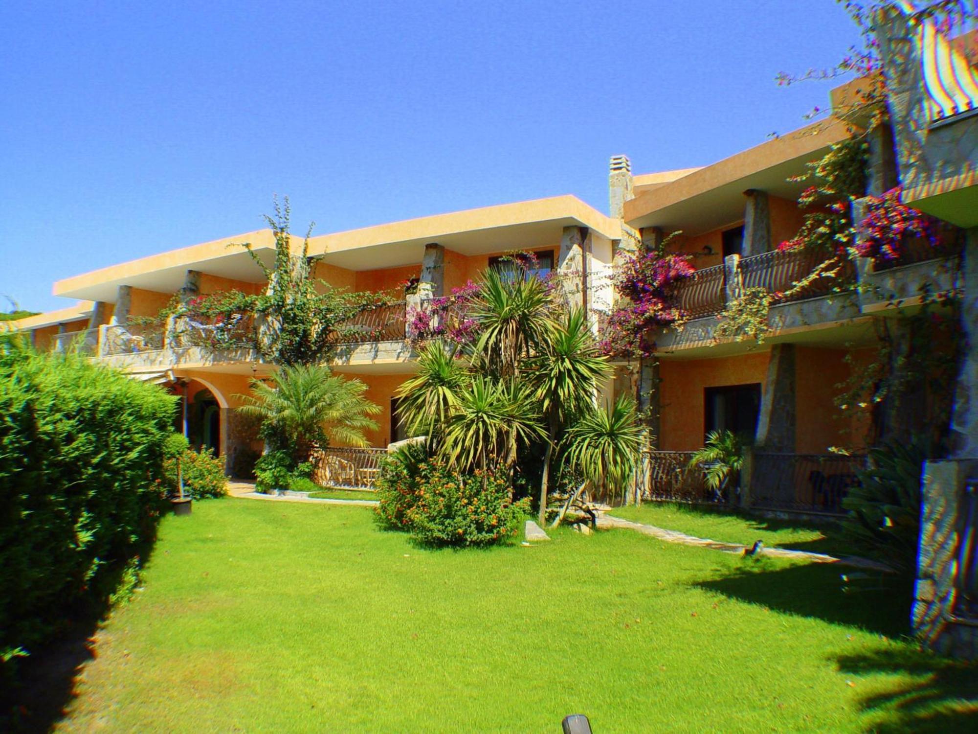 Palm Village Villasimius Exterior foto