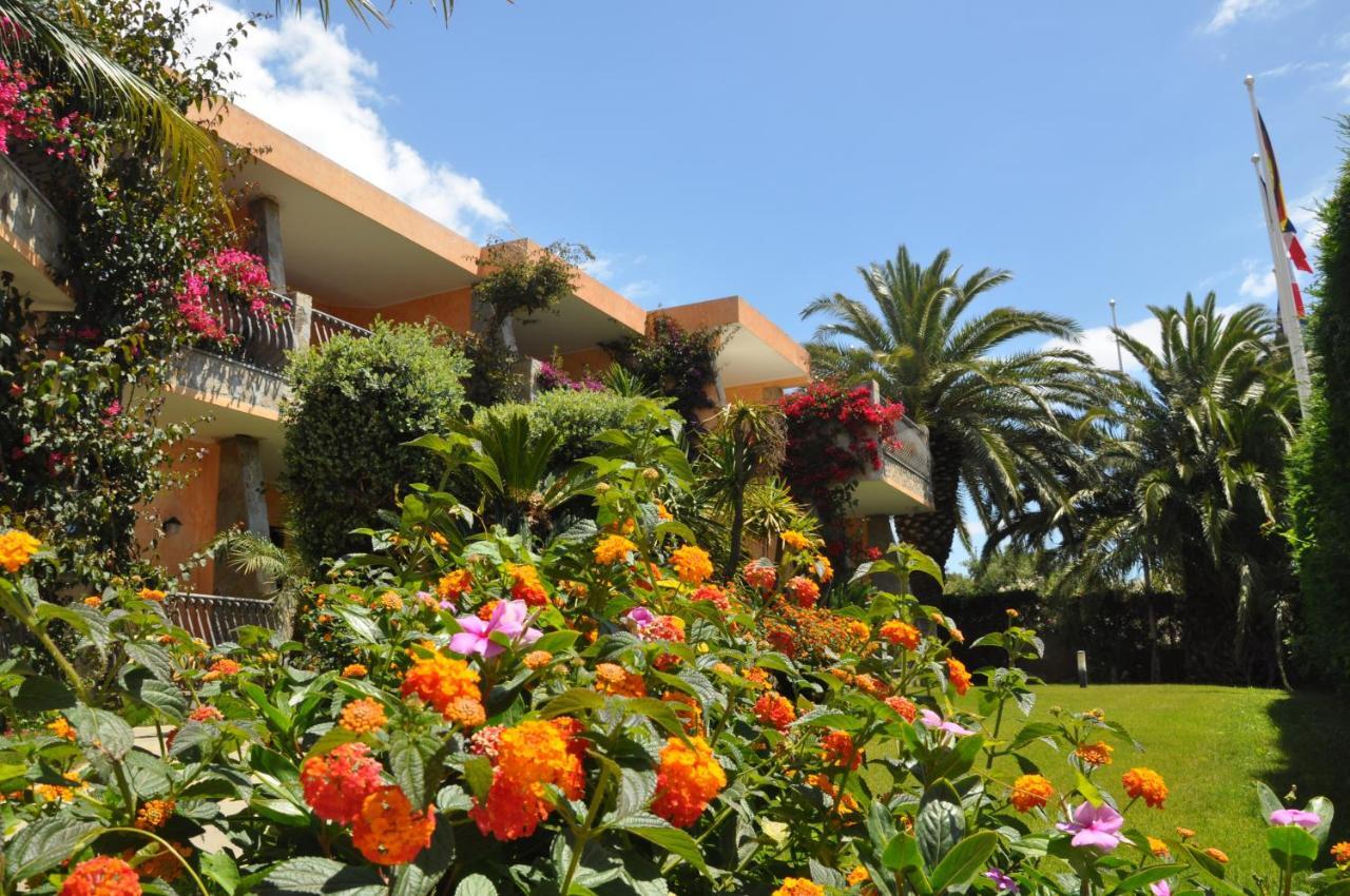Palm Village Villasimius Exterior foto